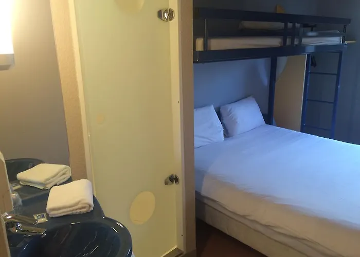 Ibis Budget Bar Le Duc Отель Бар-ле-Дюк